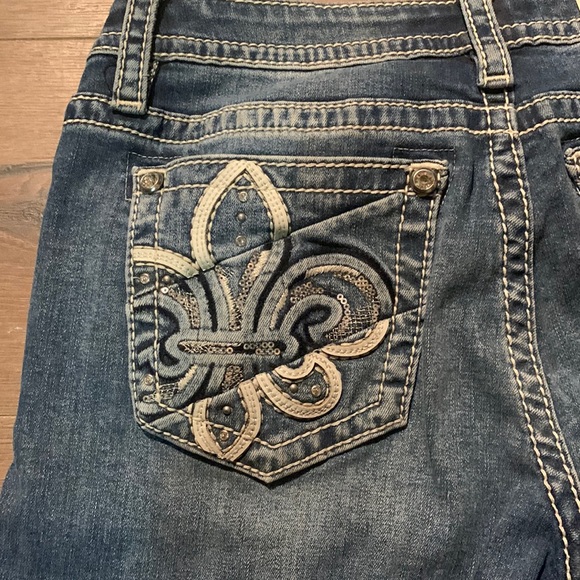 Miss Me Bootcut Jeans - Picture 2 of 10